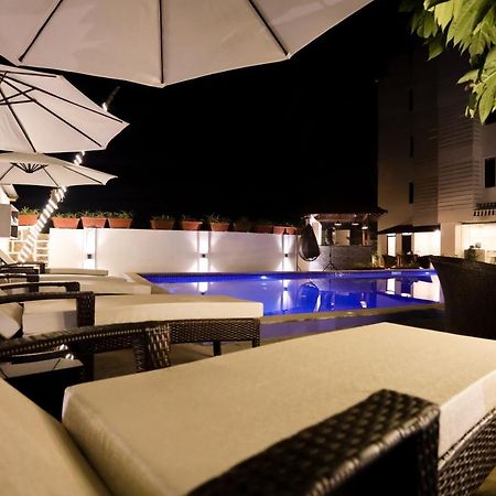 Calux Grand Baga - Formerly Amara Grand Esterno foto