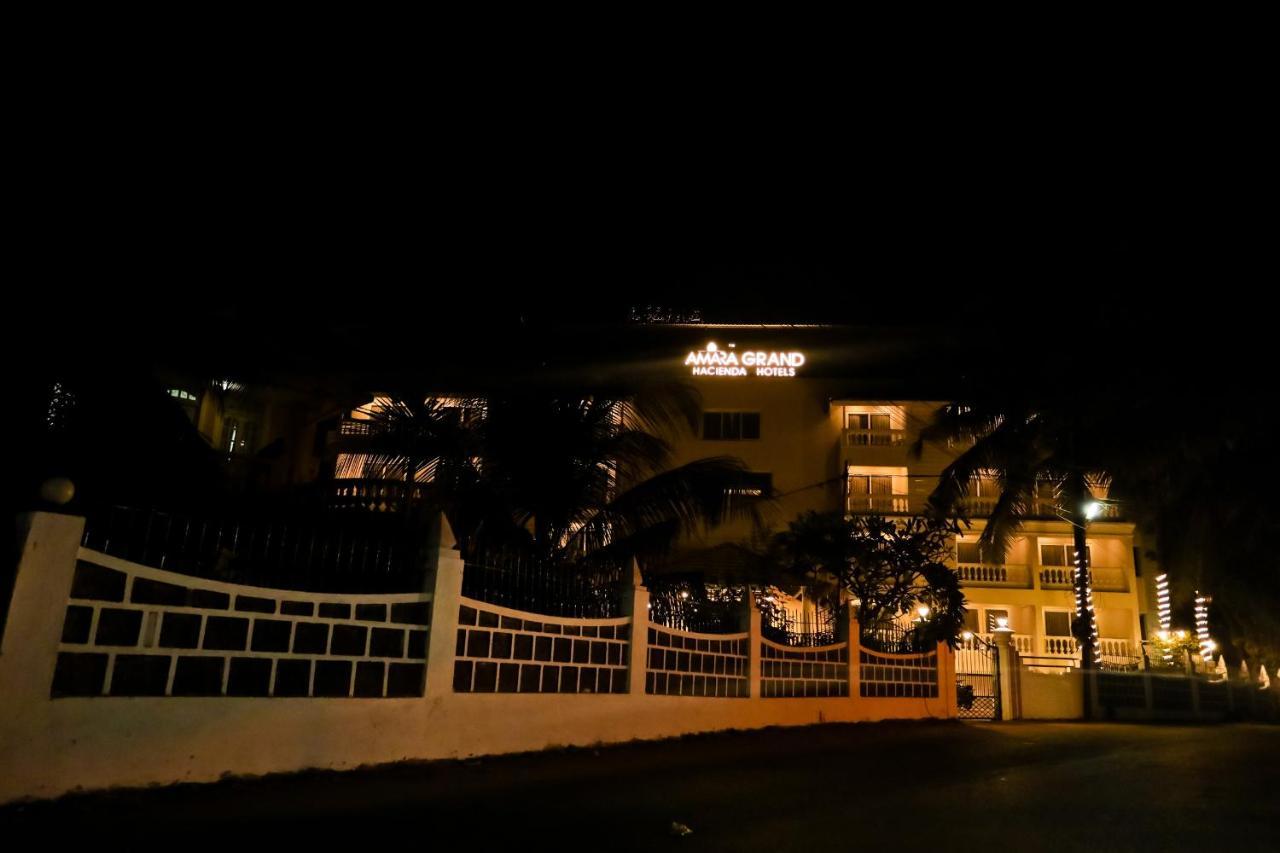 Calux Grand Baga - Formerly Amara Grand Esterno foto